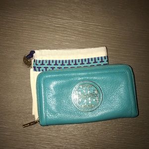 Turquoise Leather Envelope Wallet w/zipper